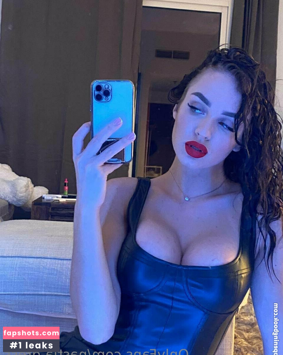 Anastasia Gress gallery photo #18