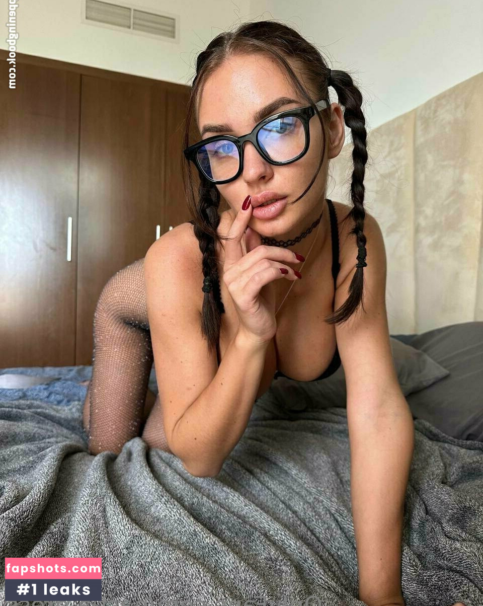 Anastasia Gress gallery photo #9