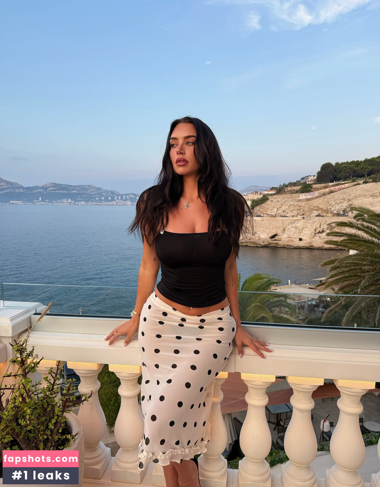 Anastasia Karanikolaou gallery photo #15