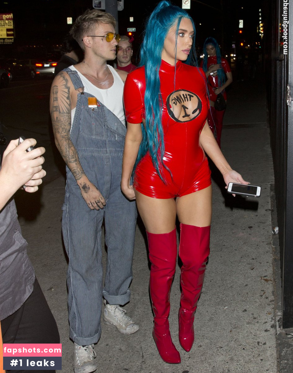 Anastasia Karanikolaou gallery photo #504