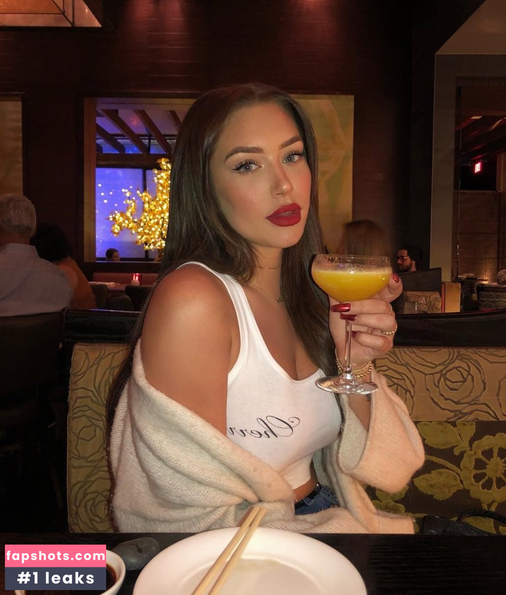 Anastasia Karanikolaou gallery photo #516