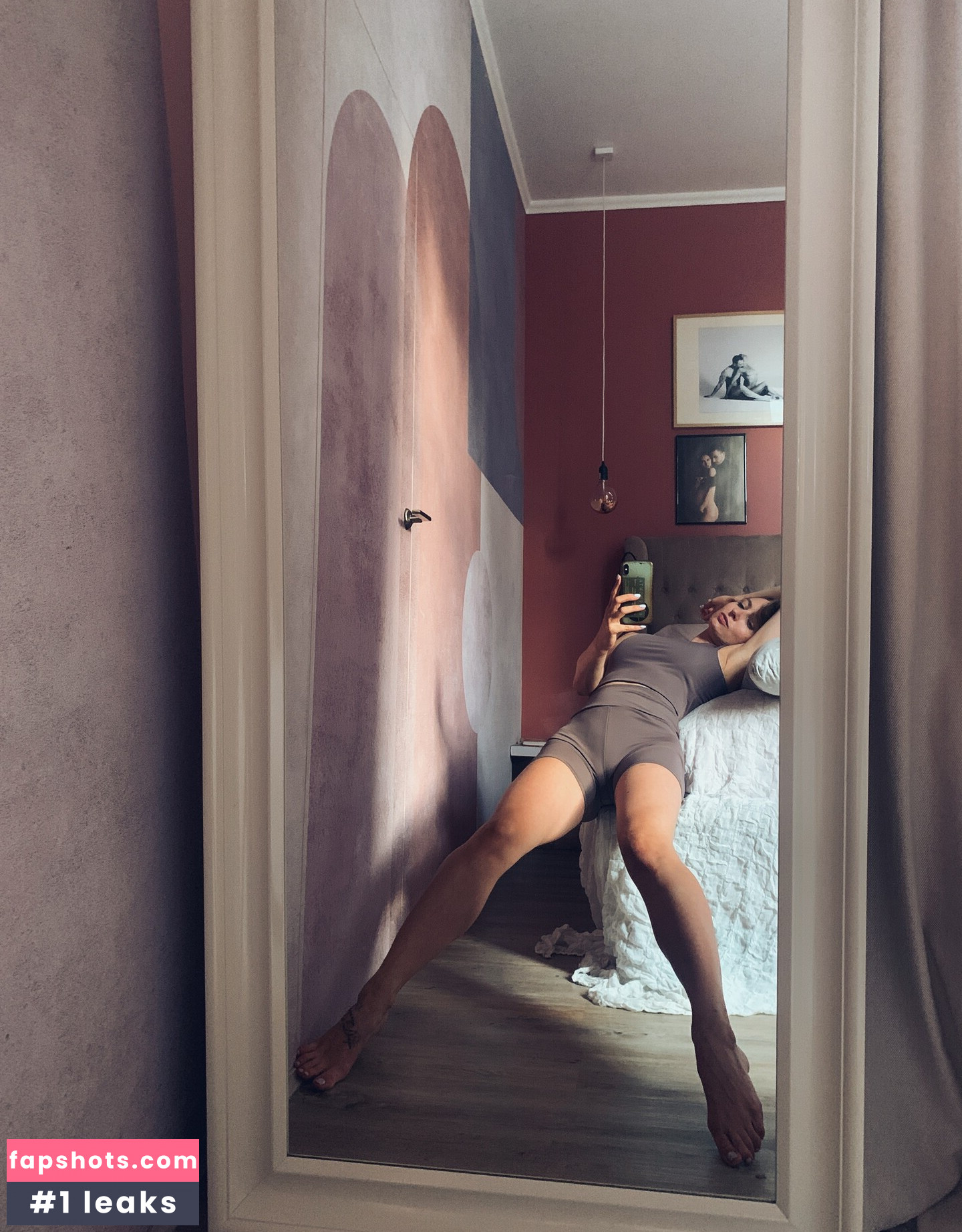 Anastasia Zavistovskaya gallery photo #21