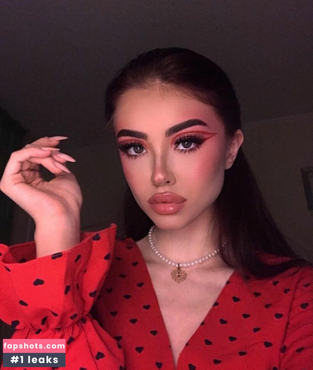 anastasiadostoevskaya Filtración Desnuda OnlyFans Foto #17 - Fapshots