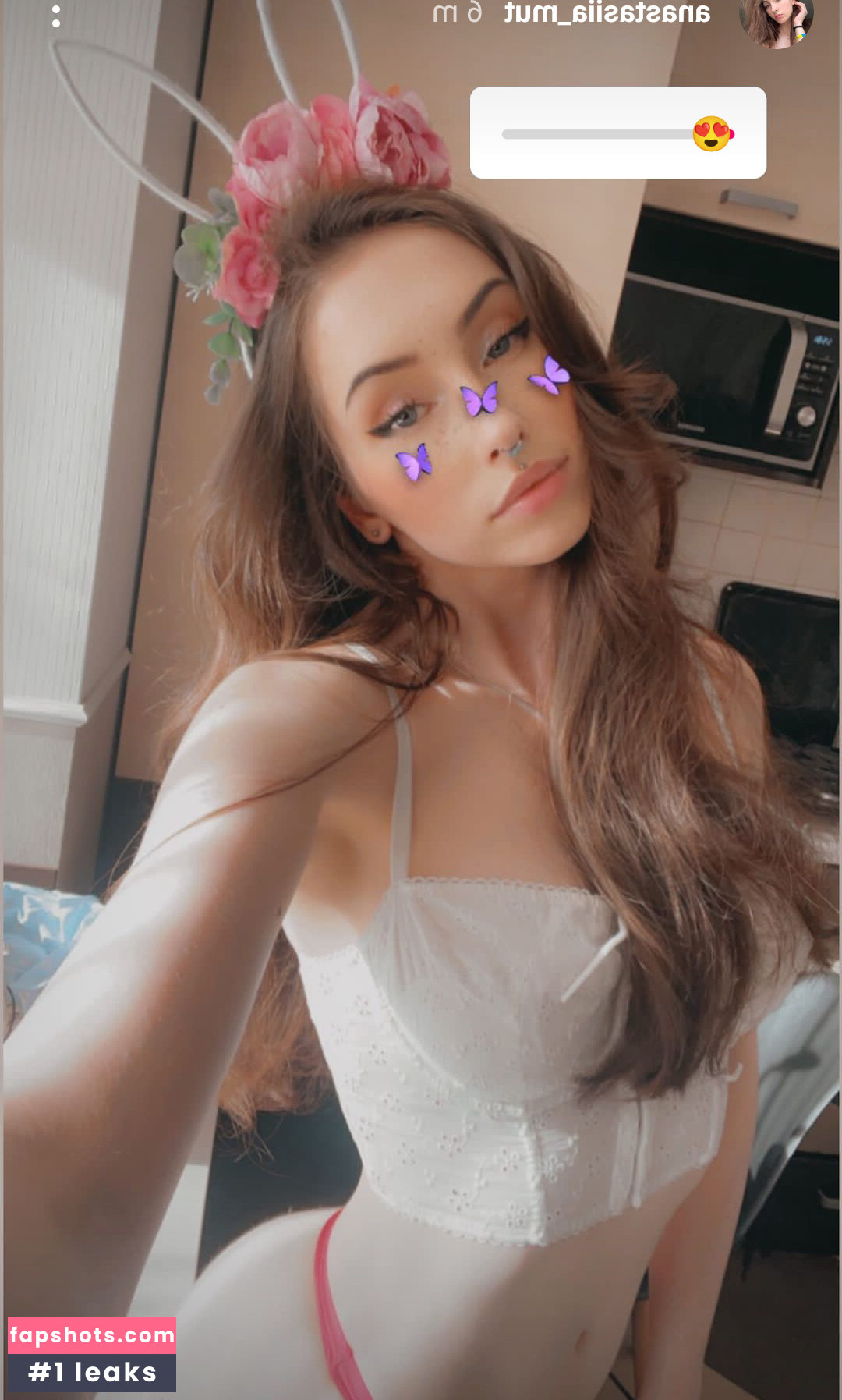 Anastasiia Mut nude babe gallery