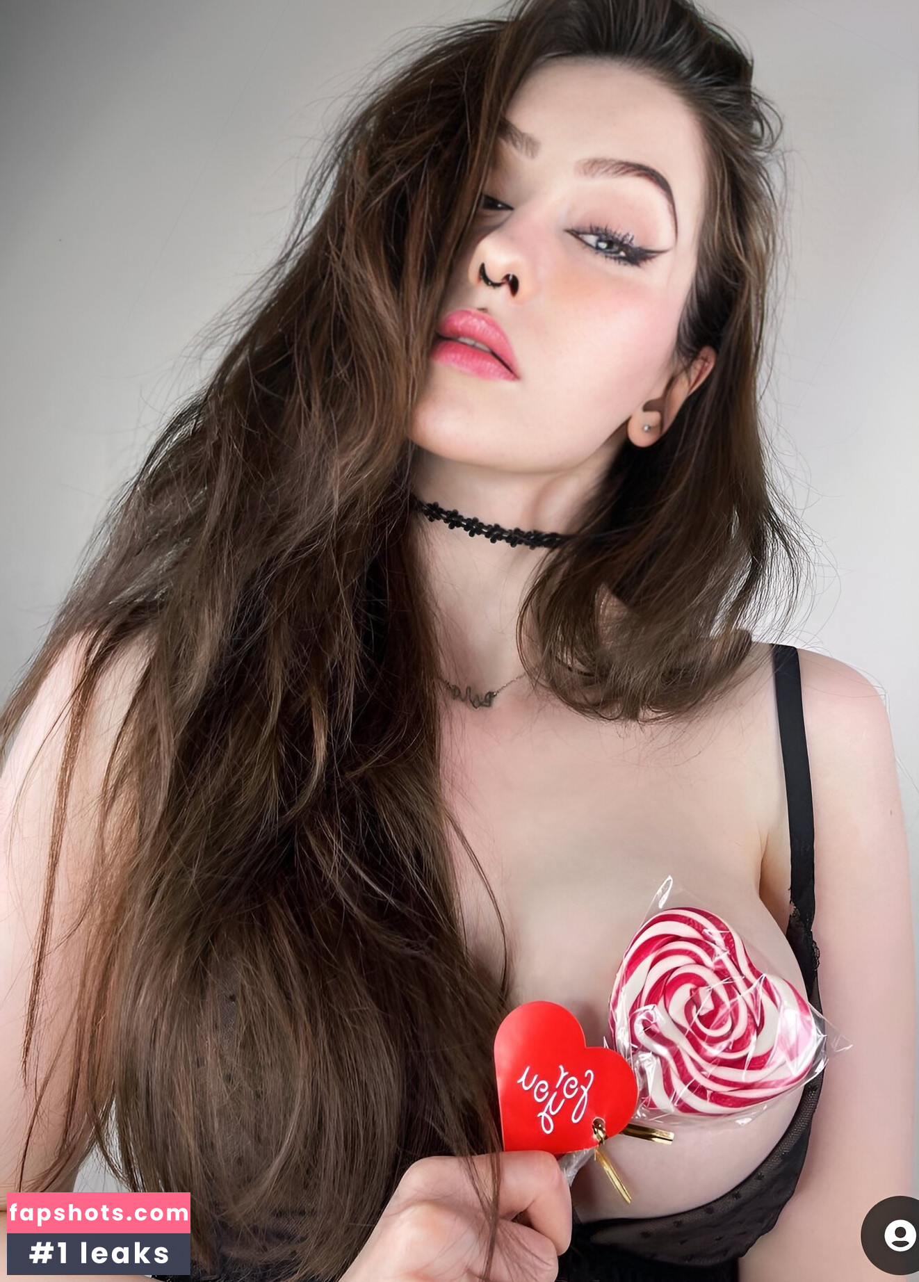 Anastasiia Mut gallery photo #71