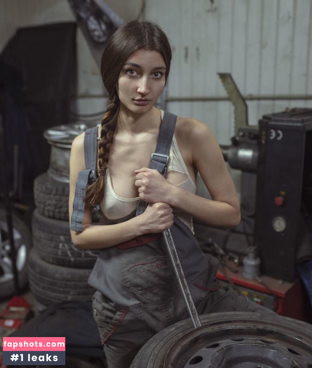 Anastasiia Zakharenko gallery photo #182