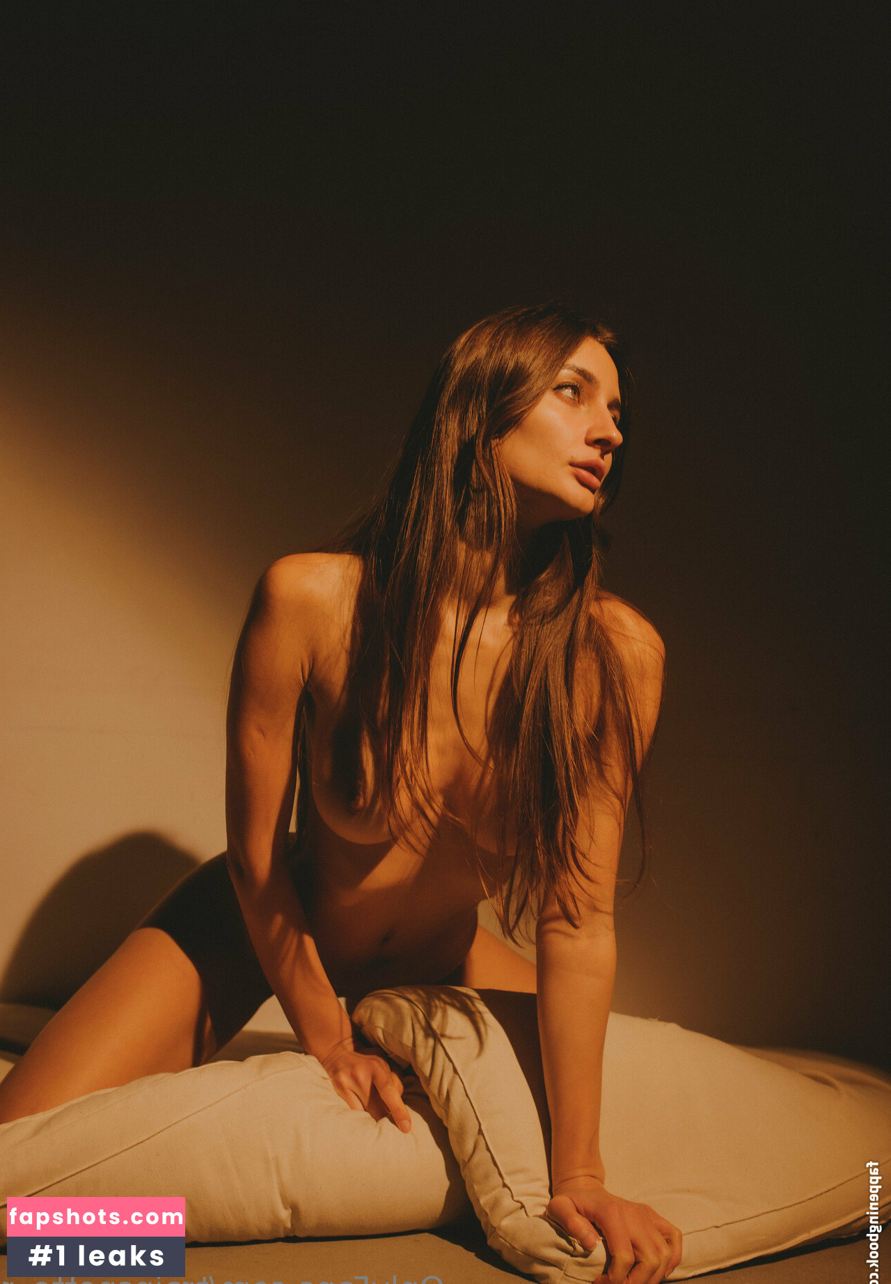 Anastasiia Zakharenko gallery photo #23