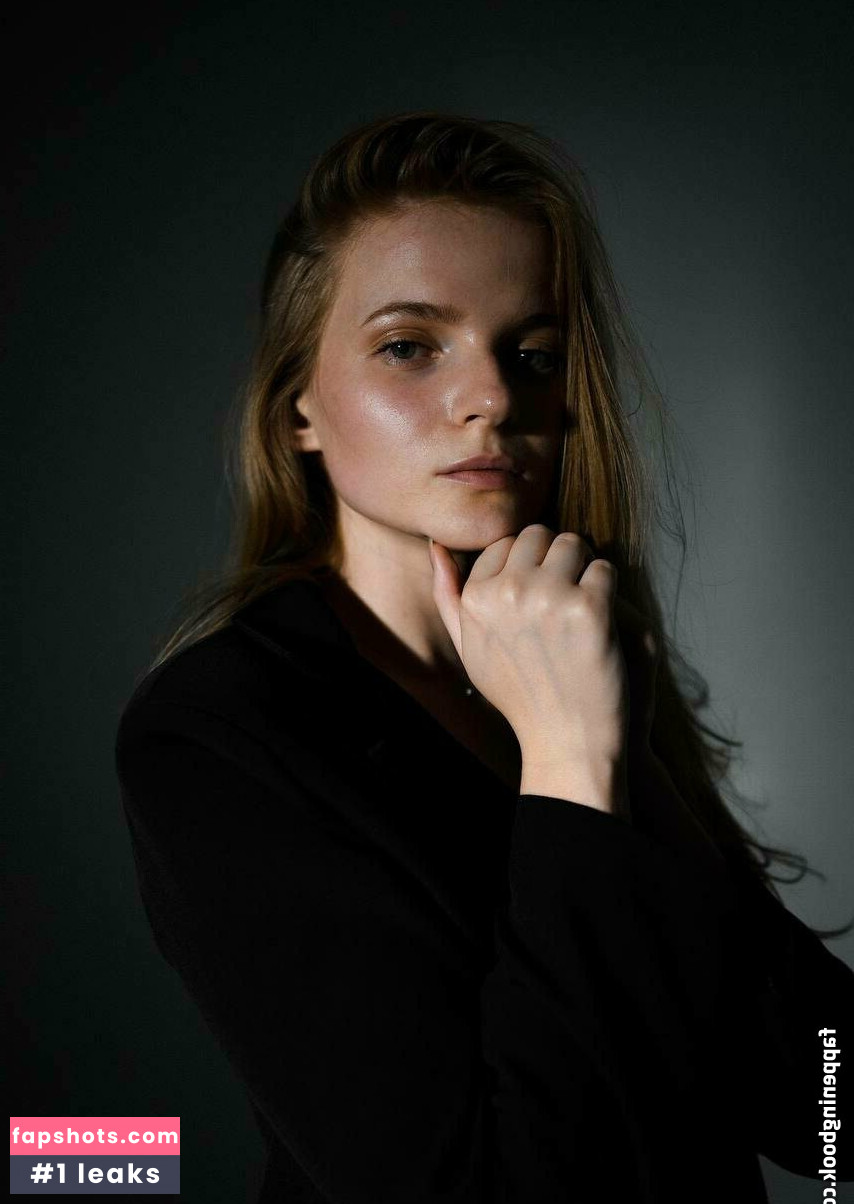 anastasiiiyaa nude babe gallery