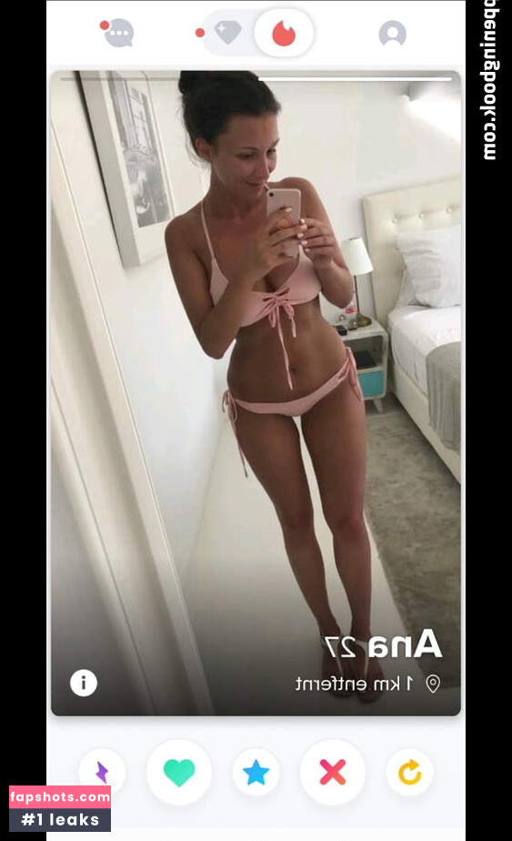 Anastasija Lukic gallery photo #12