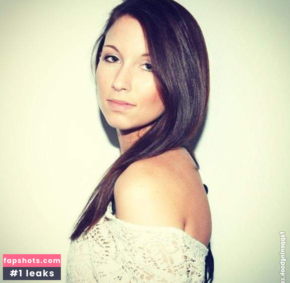 Anastasija Lukic gallery photo #19