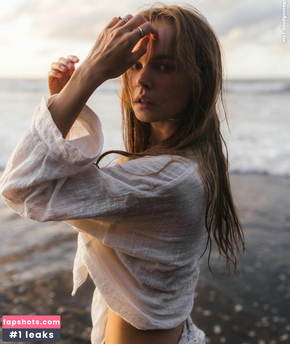 Anastasiya Scheglova gallery photo #101