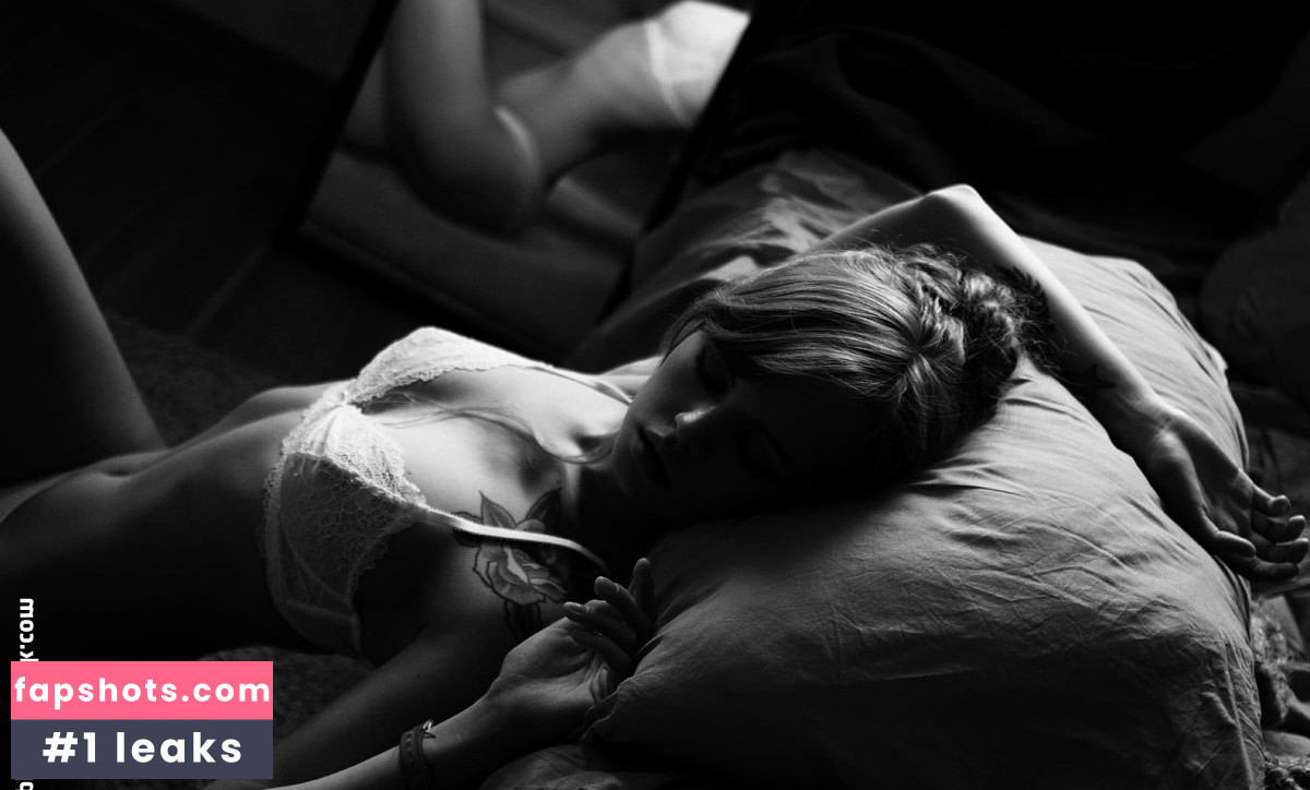 Anastasiya Scheglova gallery photo #274