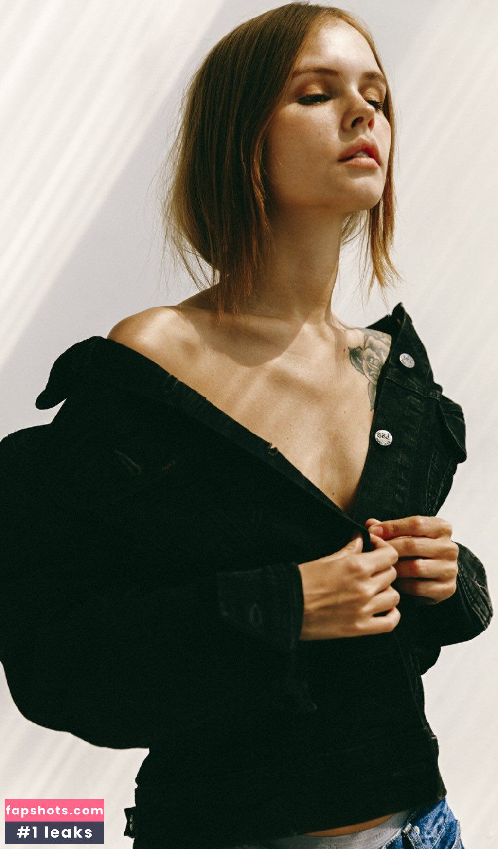 Anastasiya Scheglova gallery photo #321