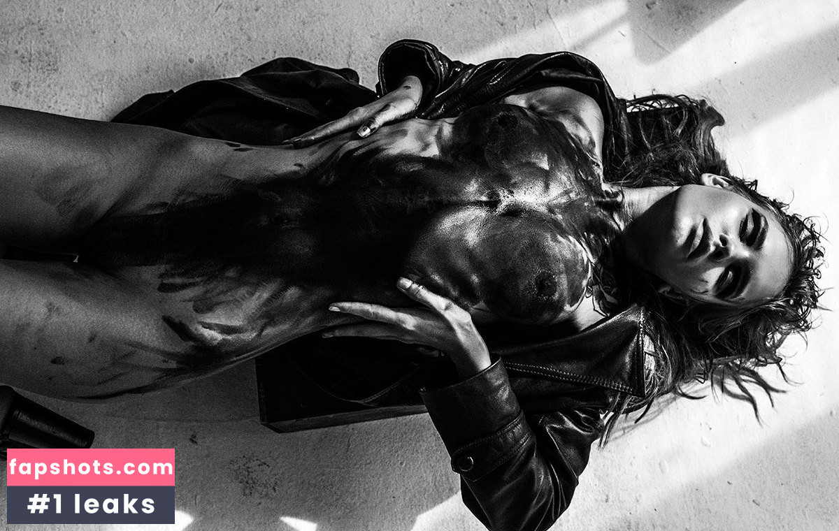 Anastasiya Scheglova gallery photo #380