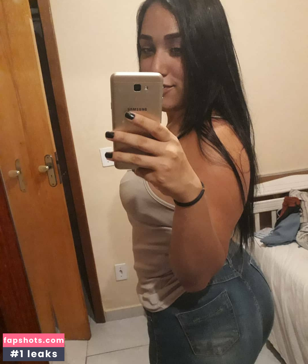 Anathalia Cristina gallery photo #27