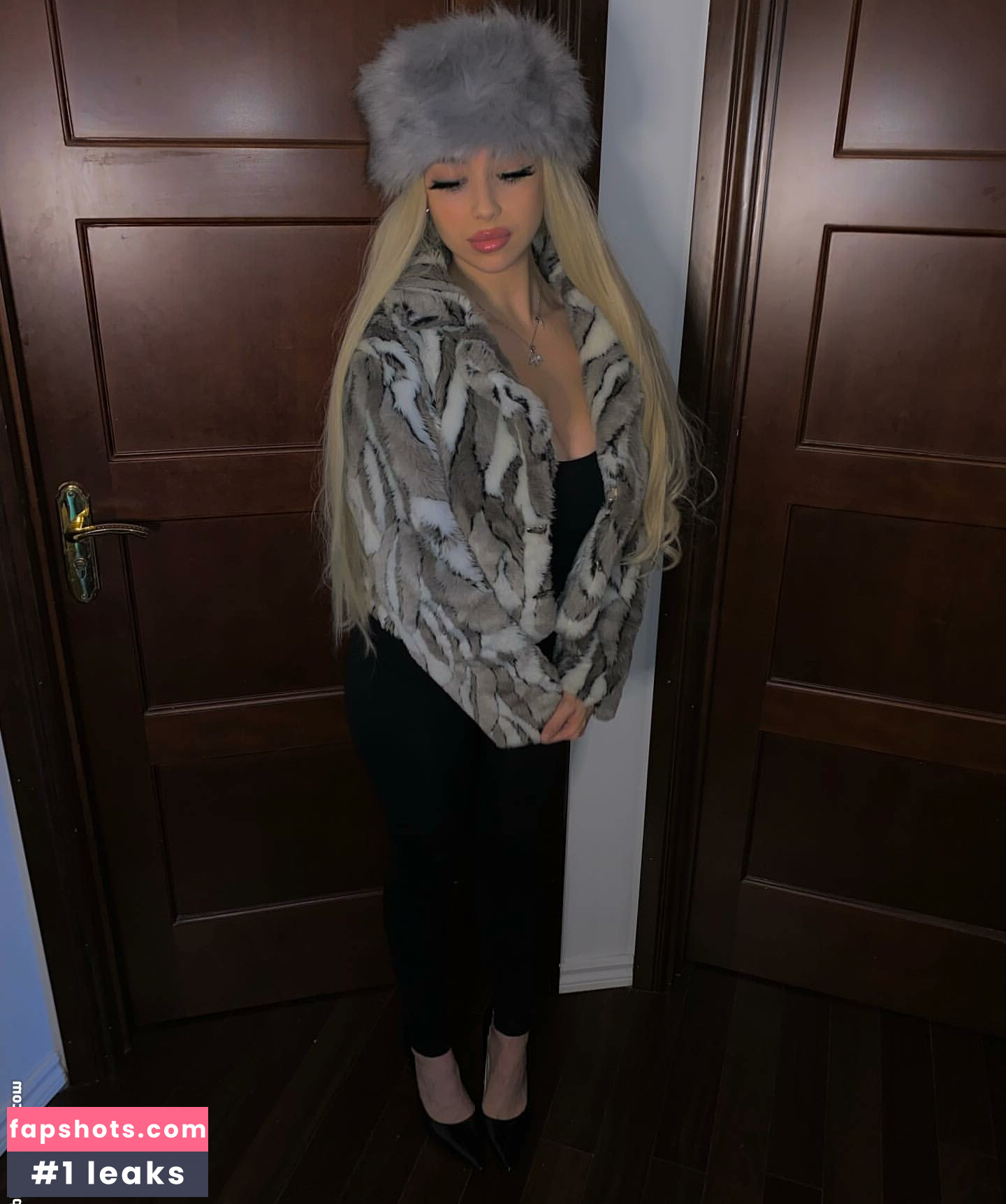 Anaxdi gallery photo #17