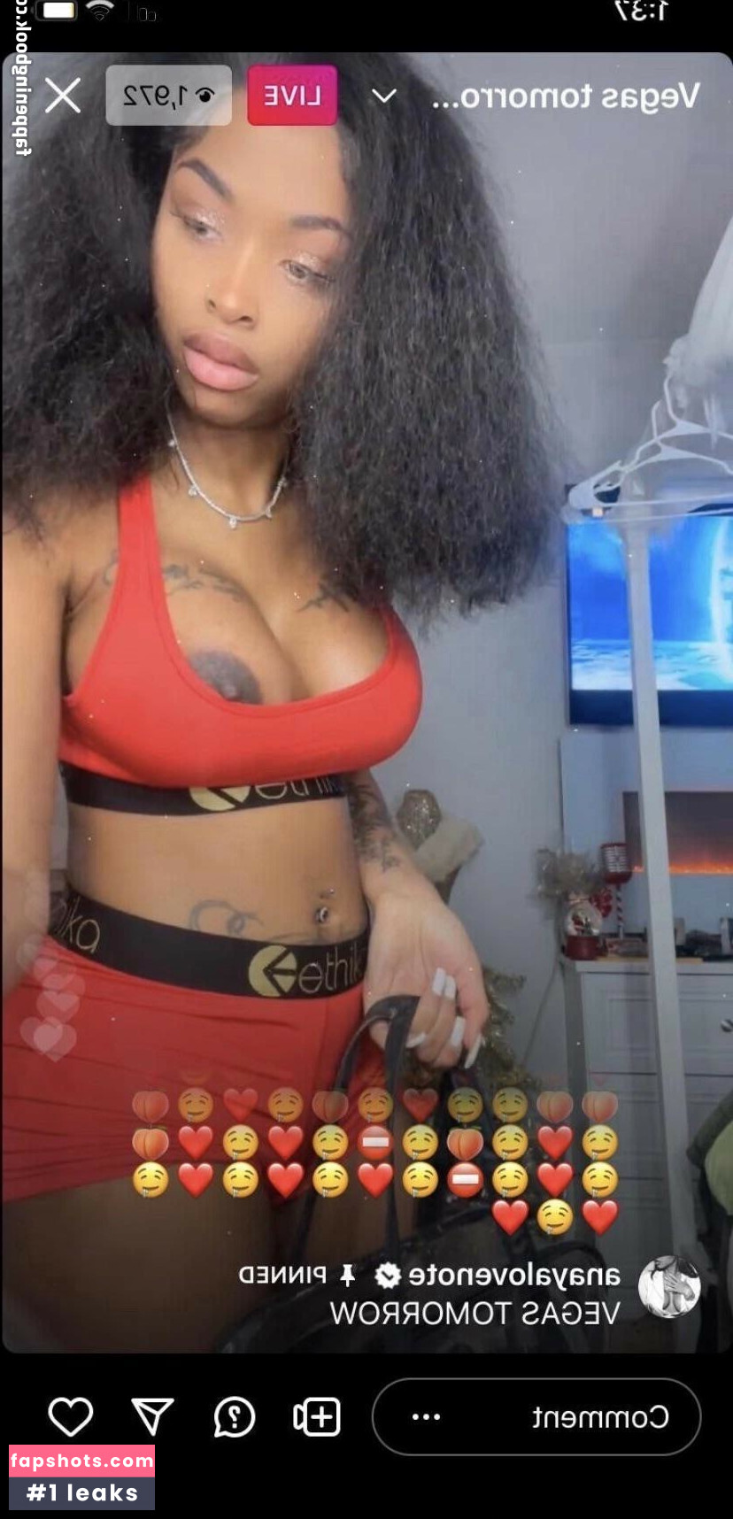 Anayalovenote gallery photo #3