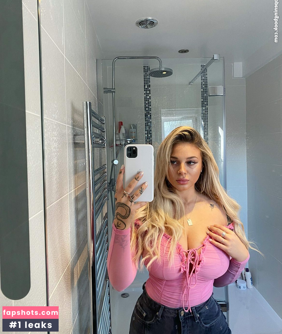 Andelika gallery photo #15