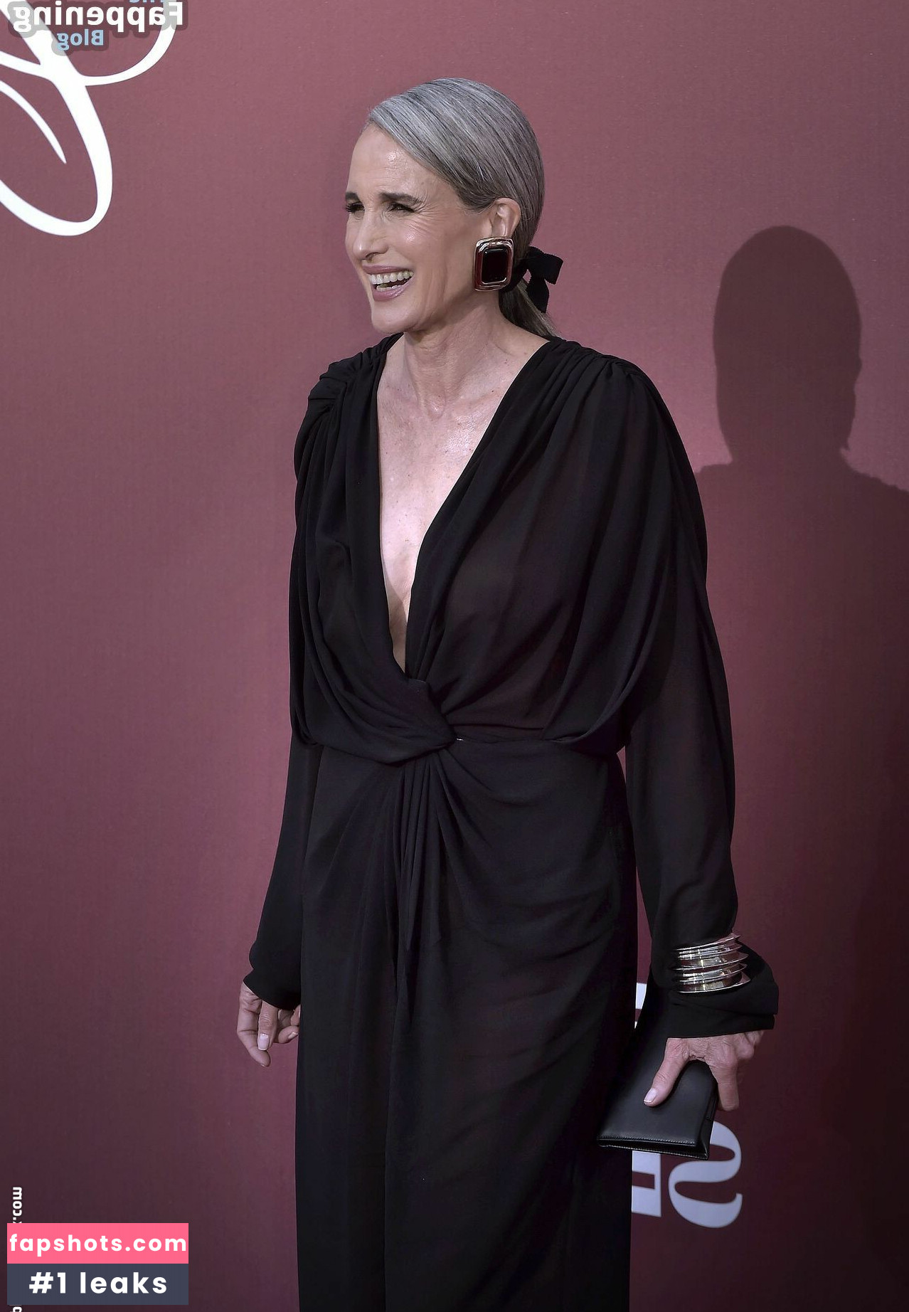 Andie MacDowell gallery photo #32