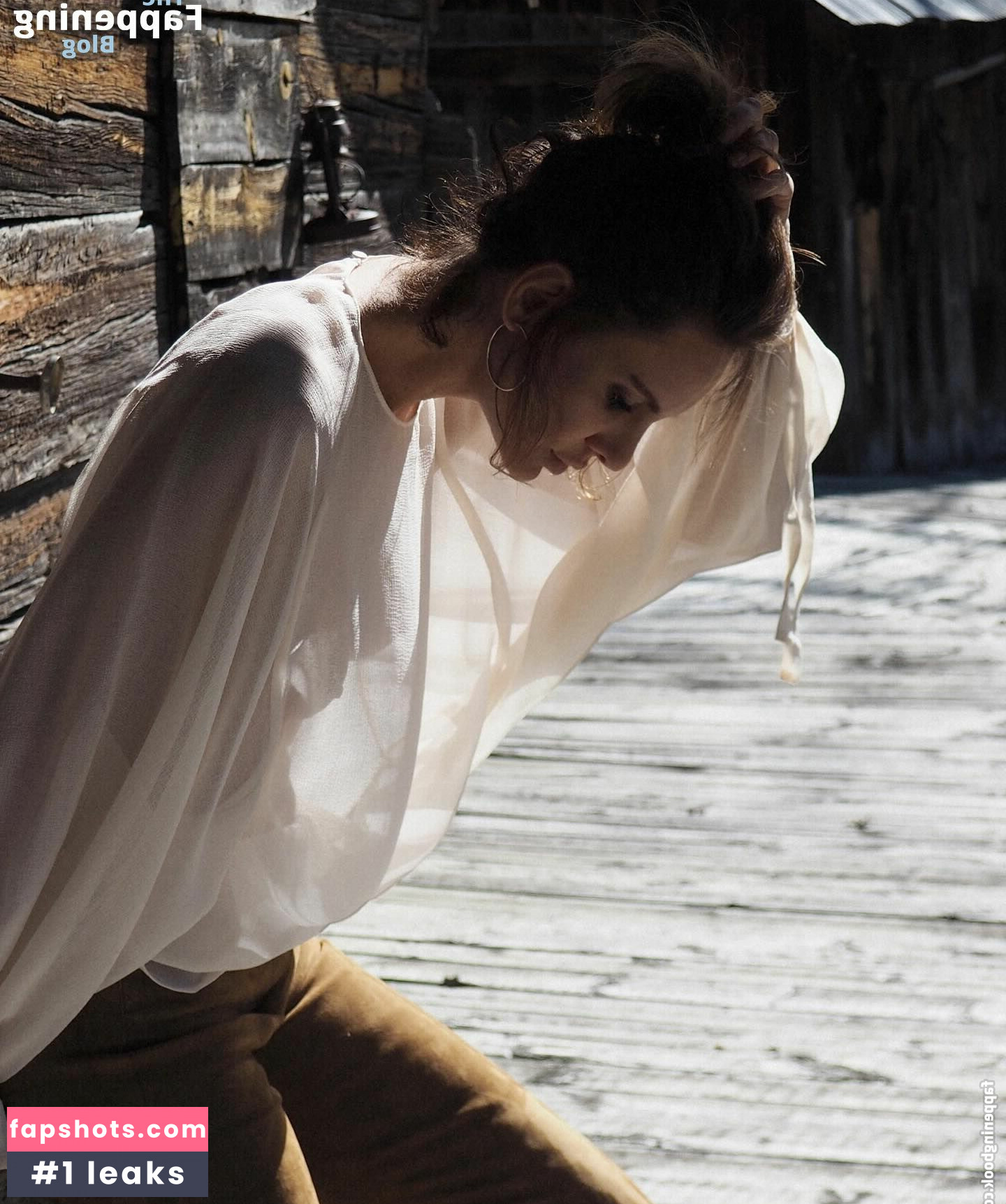 Andja Lorein gallery photo #14