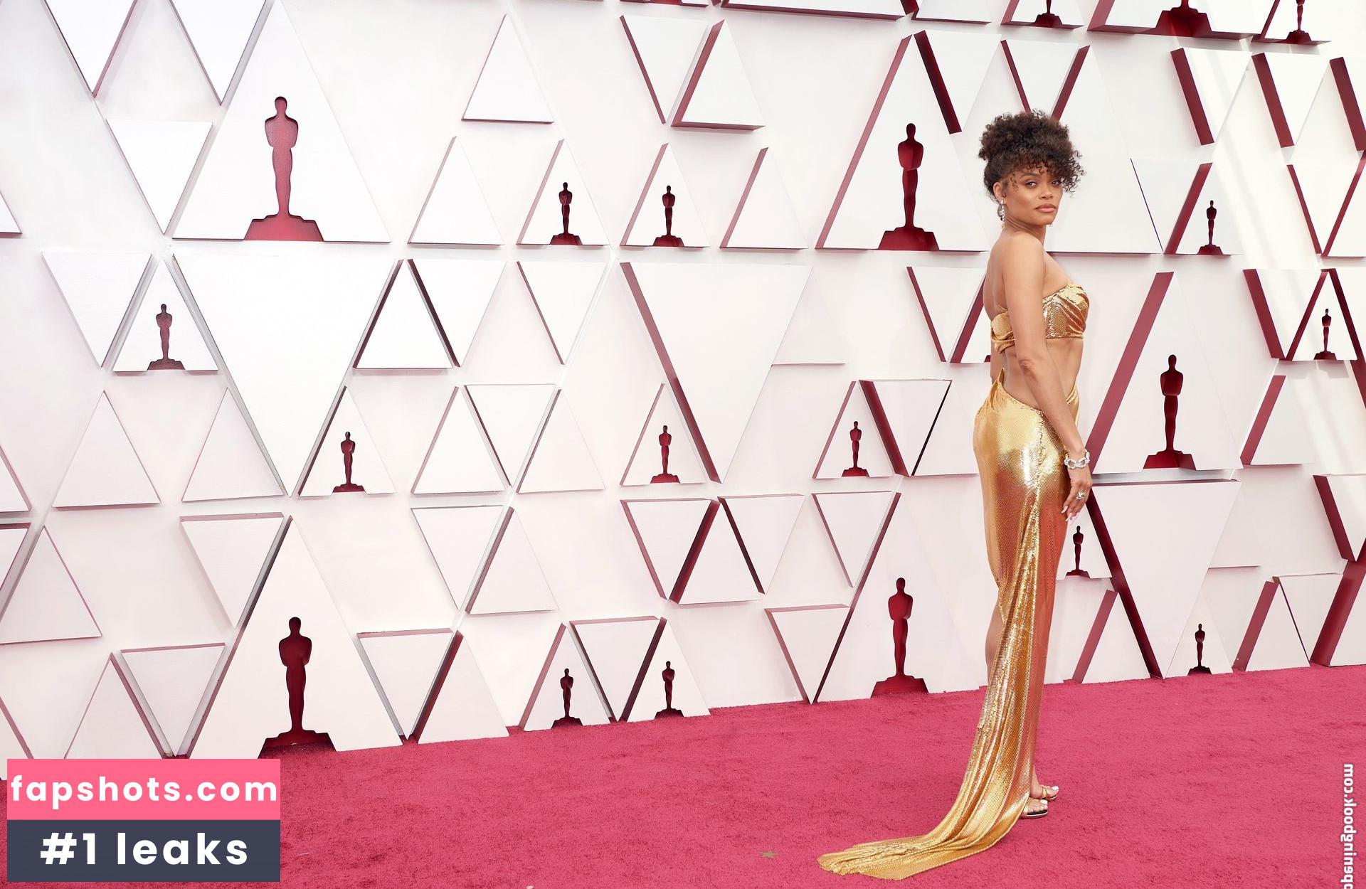 Andra Day gallery photo #127