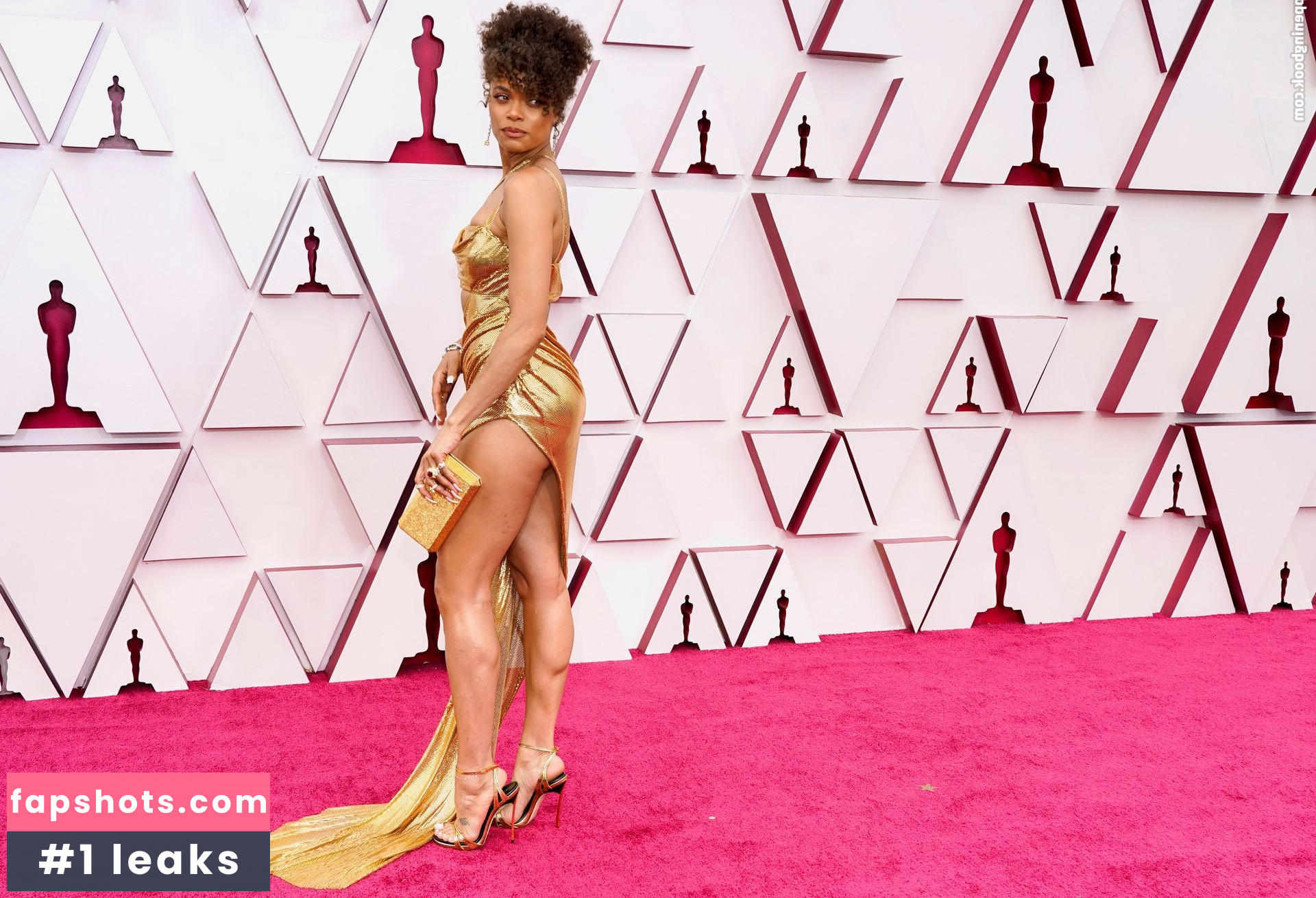 Andra Day gallery photo #143