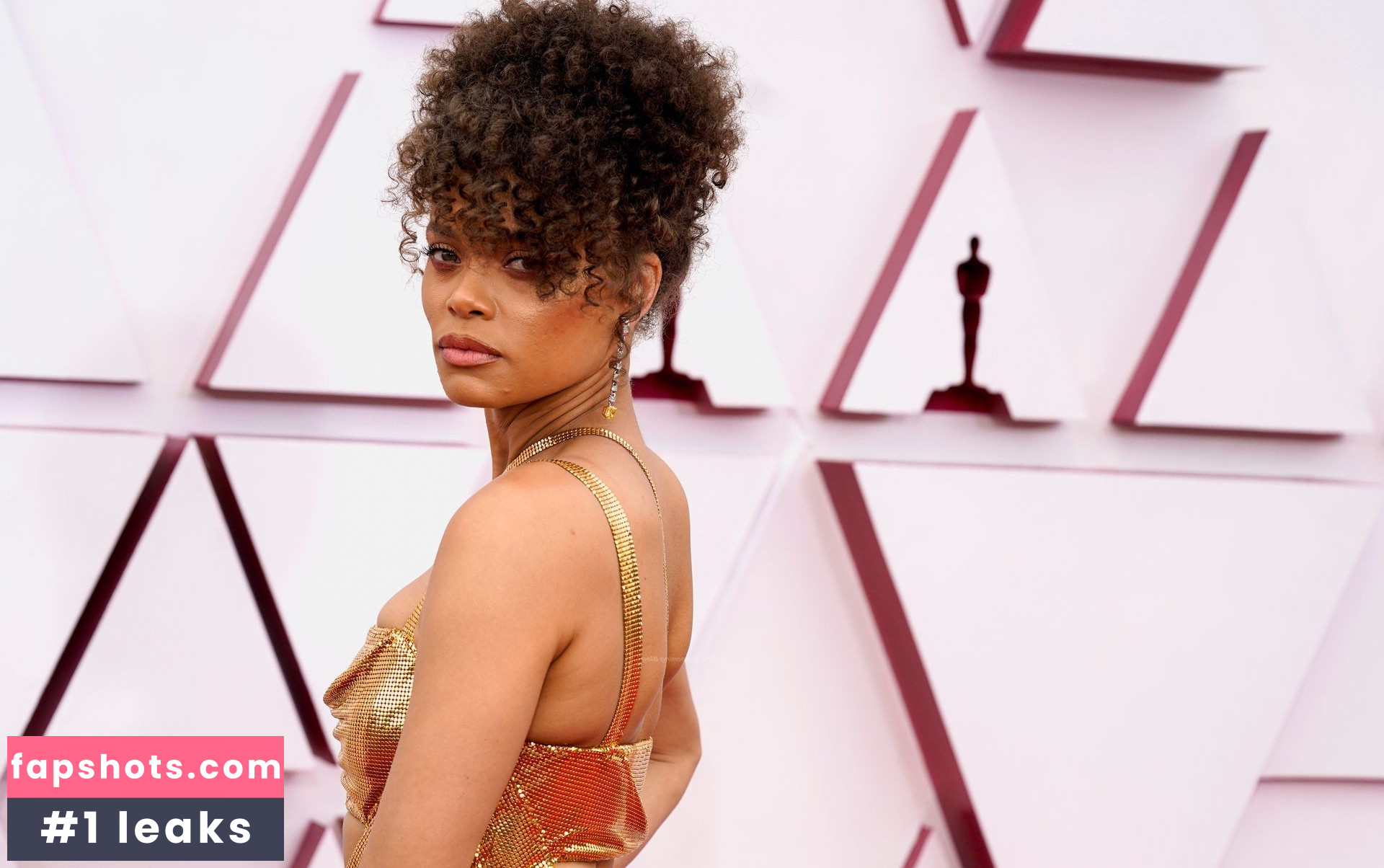 Andra Day gallery photo #144