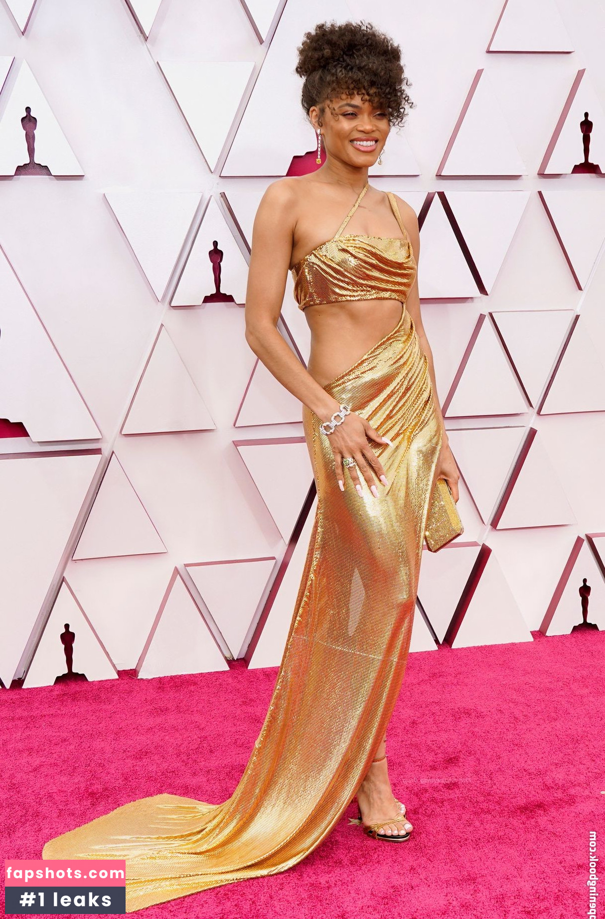 Andra Day gallery photo #146