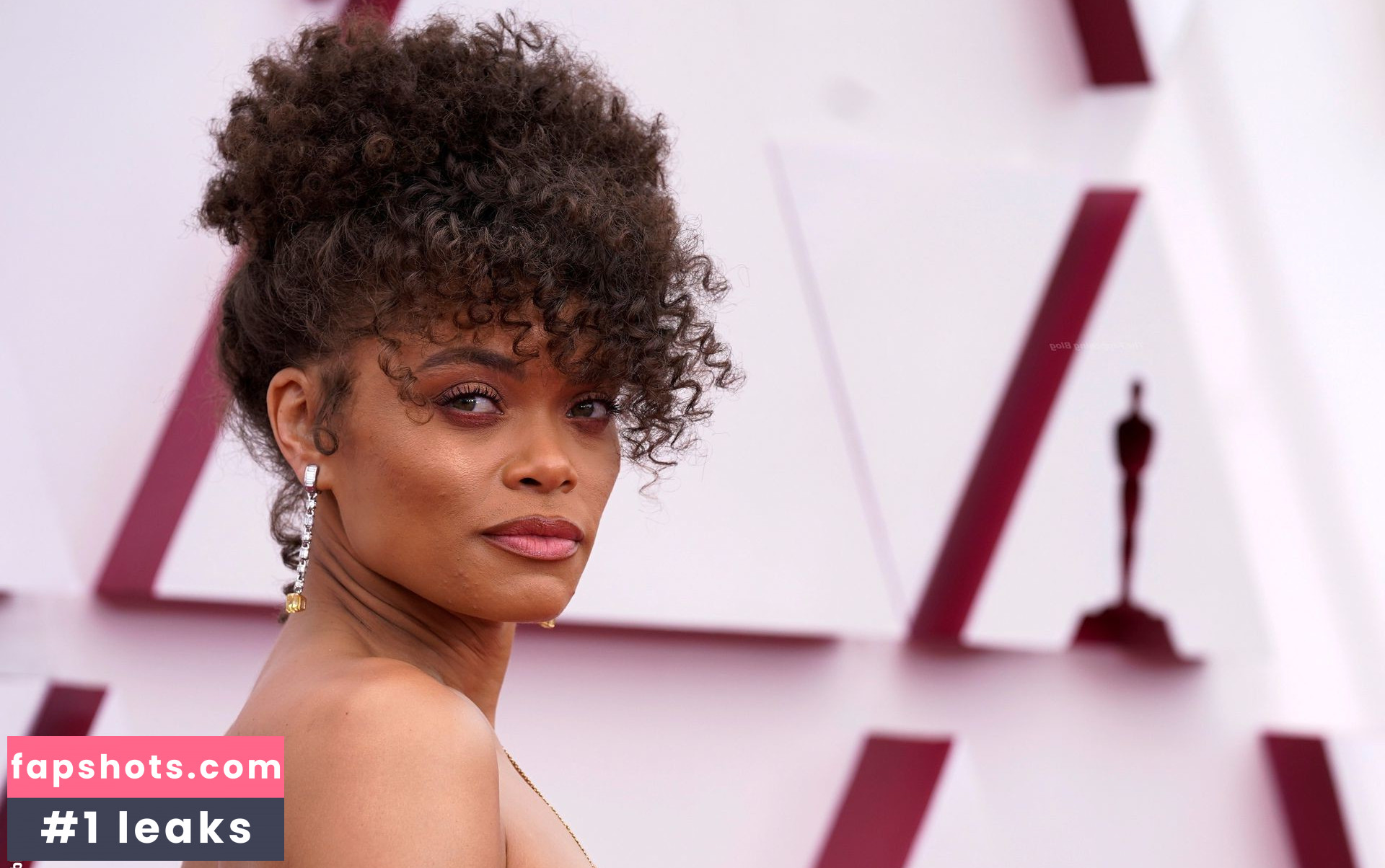 Andra Day gallery photo #147