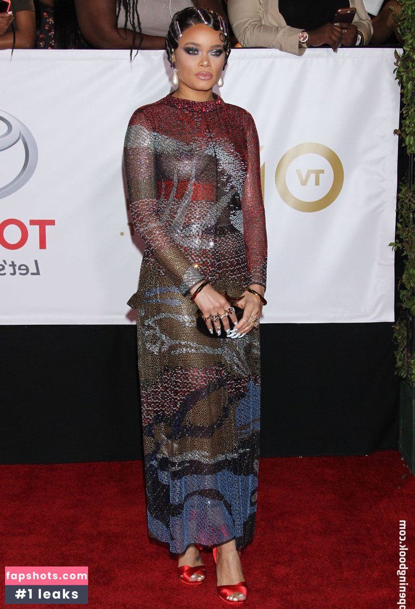 Andra Day gallery photo #156