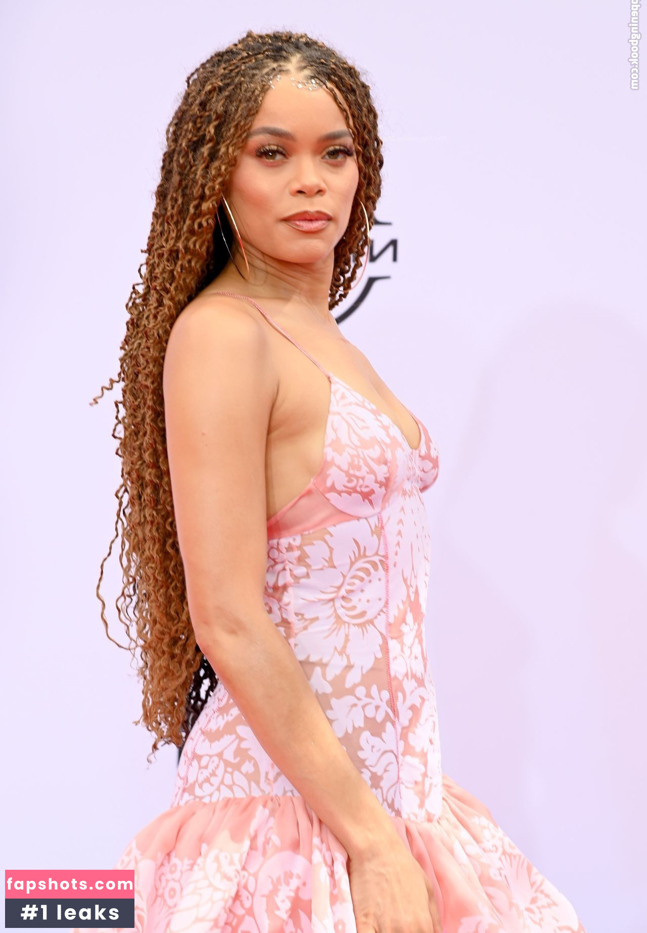Andra Day gallery photo #56