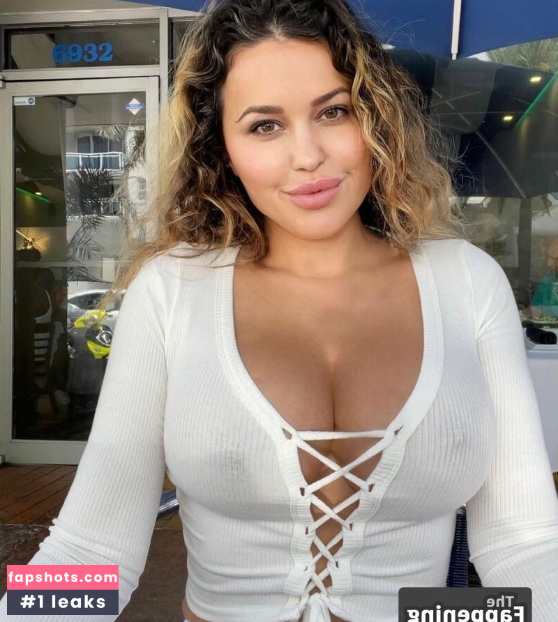 Andrea Abeli Nude Leaks OnlyFans Photos #15 - Fapshots