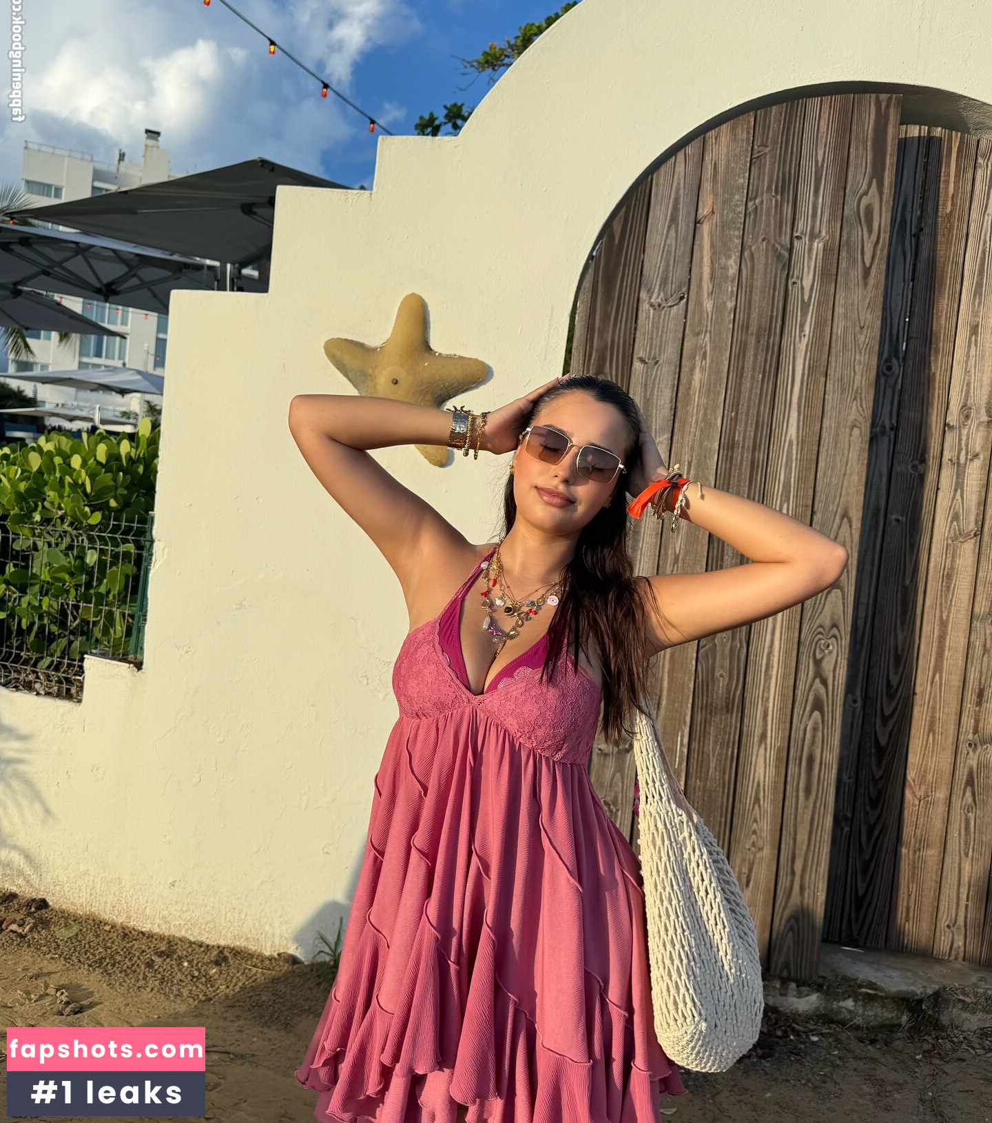 Andrea Chapa gallery photo #12