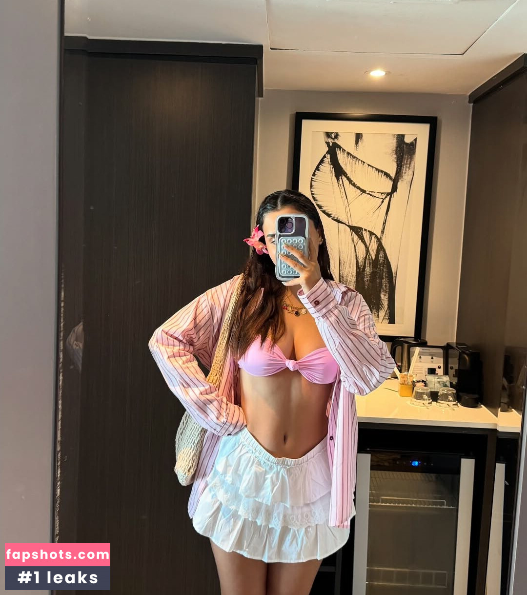 Andrea Chapa gallery photo #16