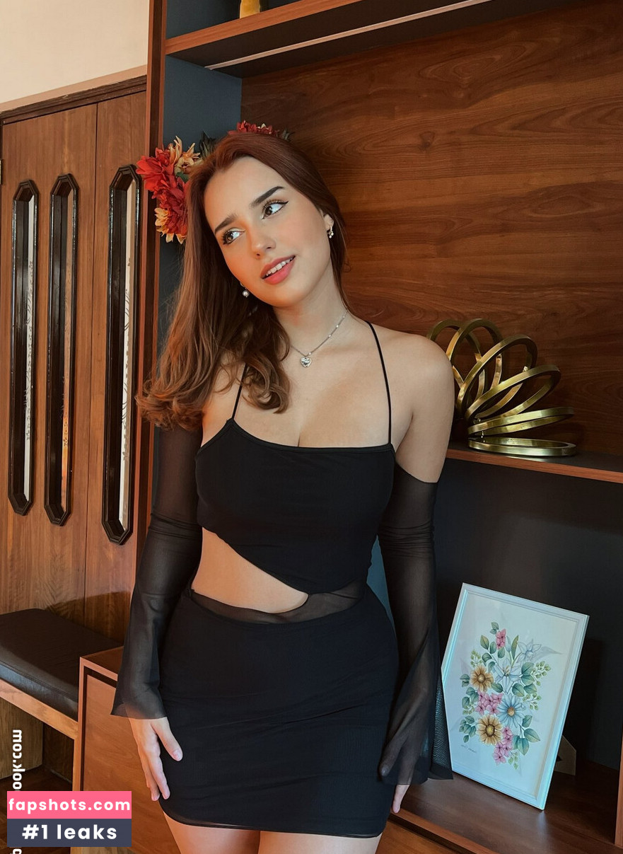 Andrea Chapa gallery photo #40