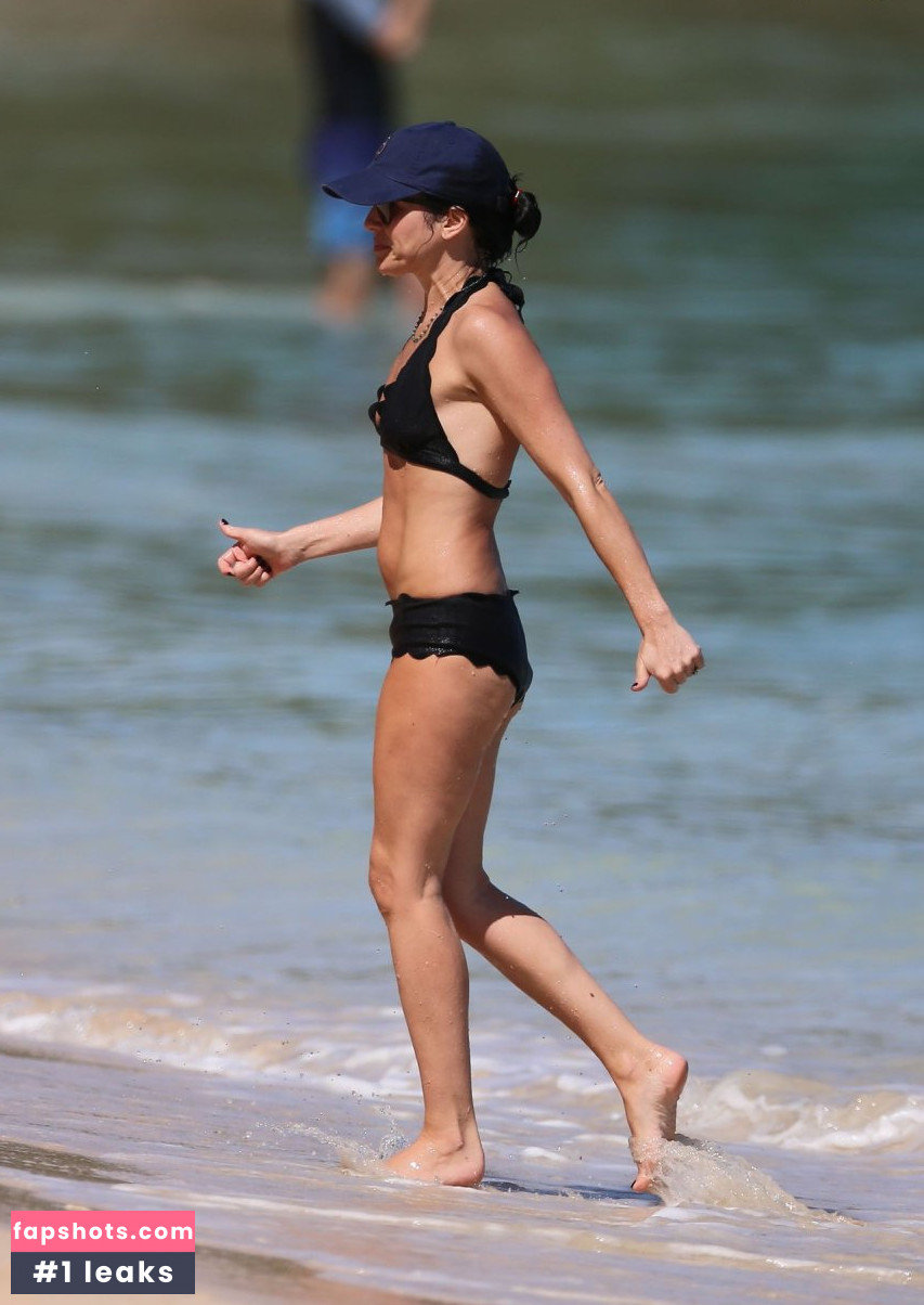 Andrea Corr gallery photo #147