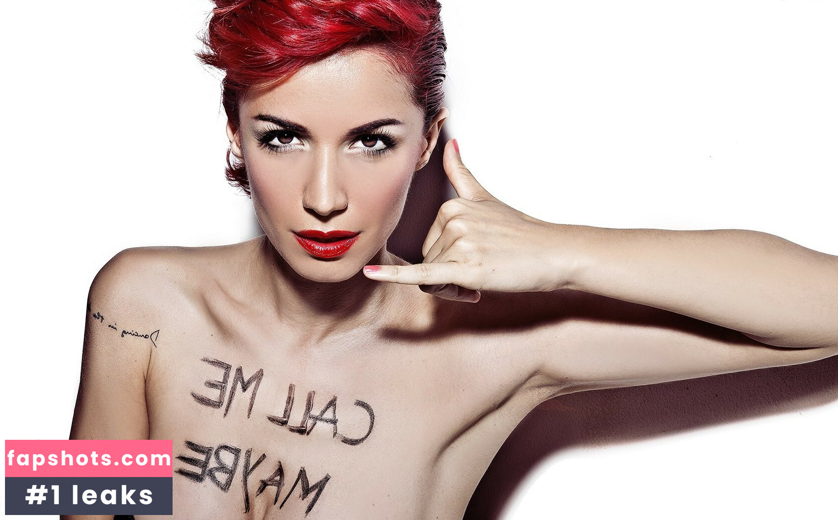 Andrea Delogu Nude Leaks OnlyFans Photos #12 - LeakJerk