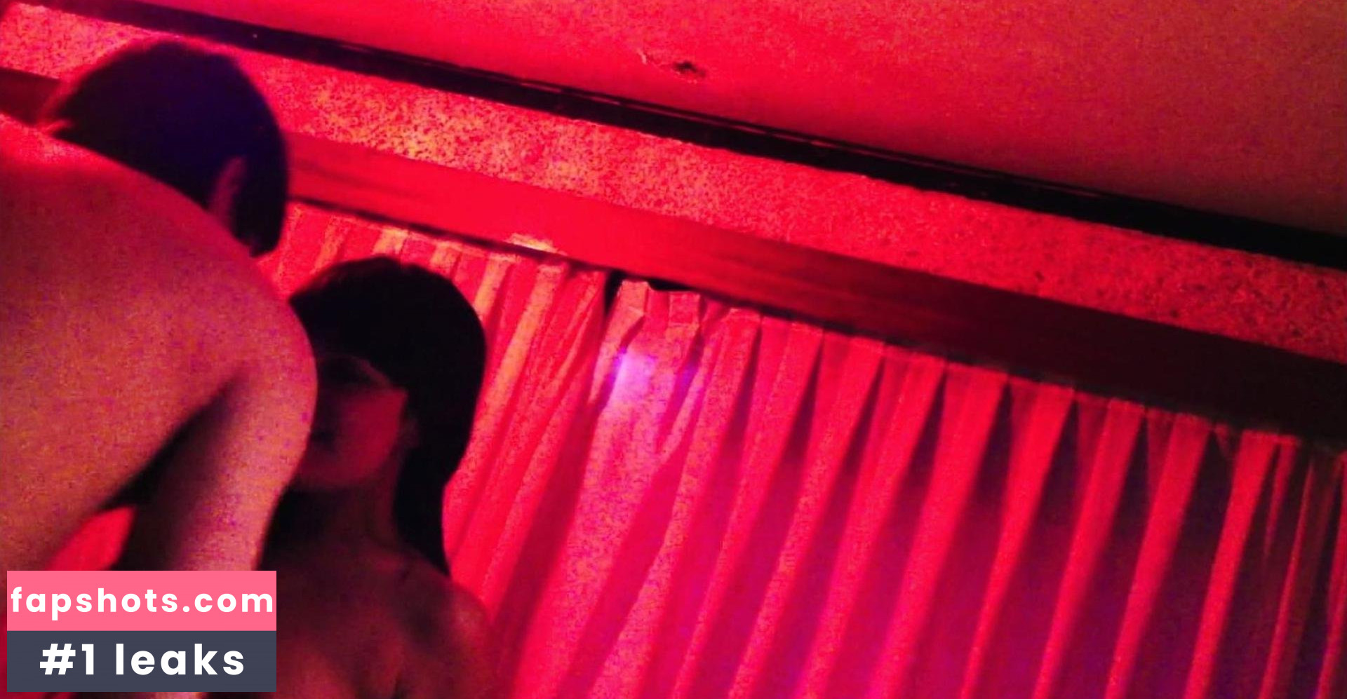 Andrea Dueso gallery photo #15