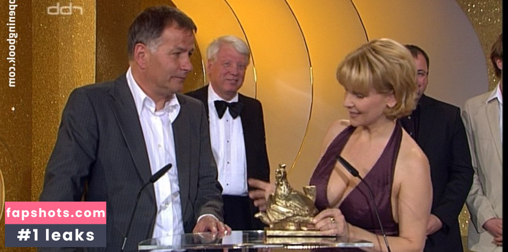 Andrea Kathrin Loewig gallery photo #13