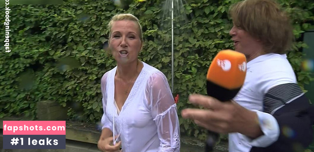 Andrea Kiewel gallery photo #2