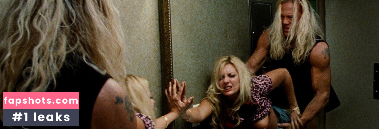 Andrea Langi gallery photo #2