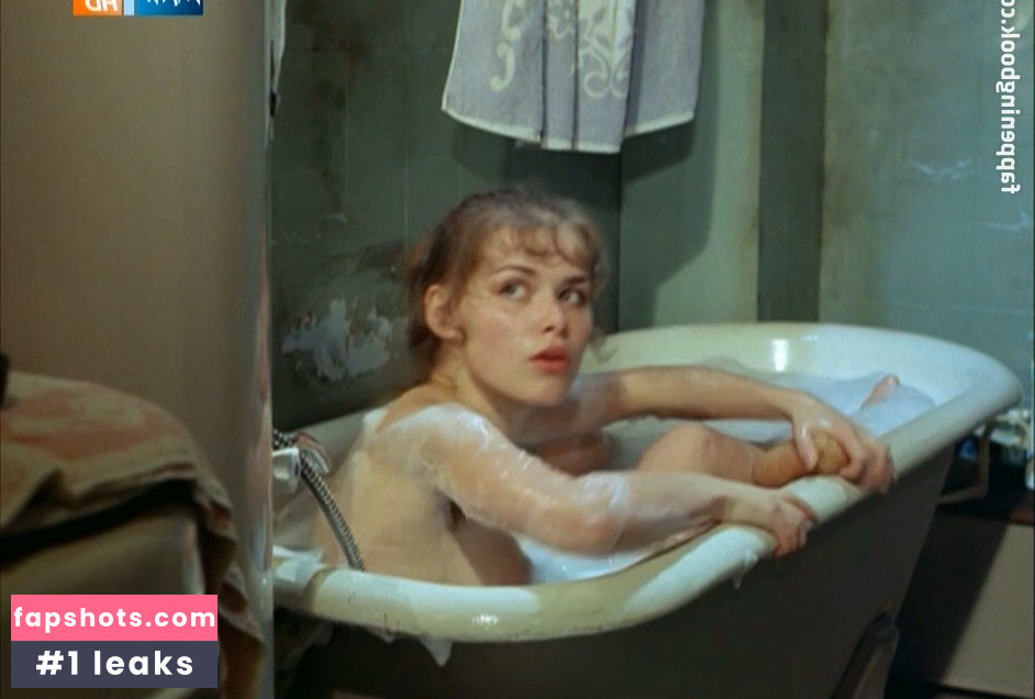 Andrea Lüdke Nude Leaks OnlyFans Photos #5 - LeakJerk