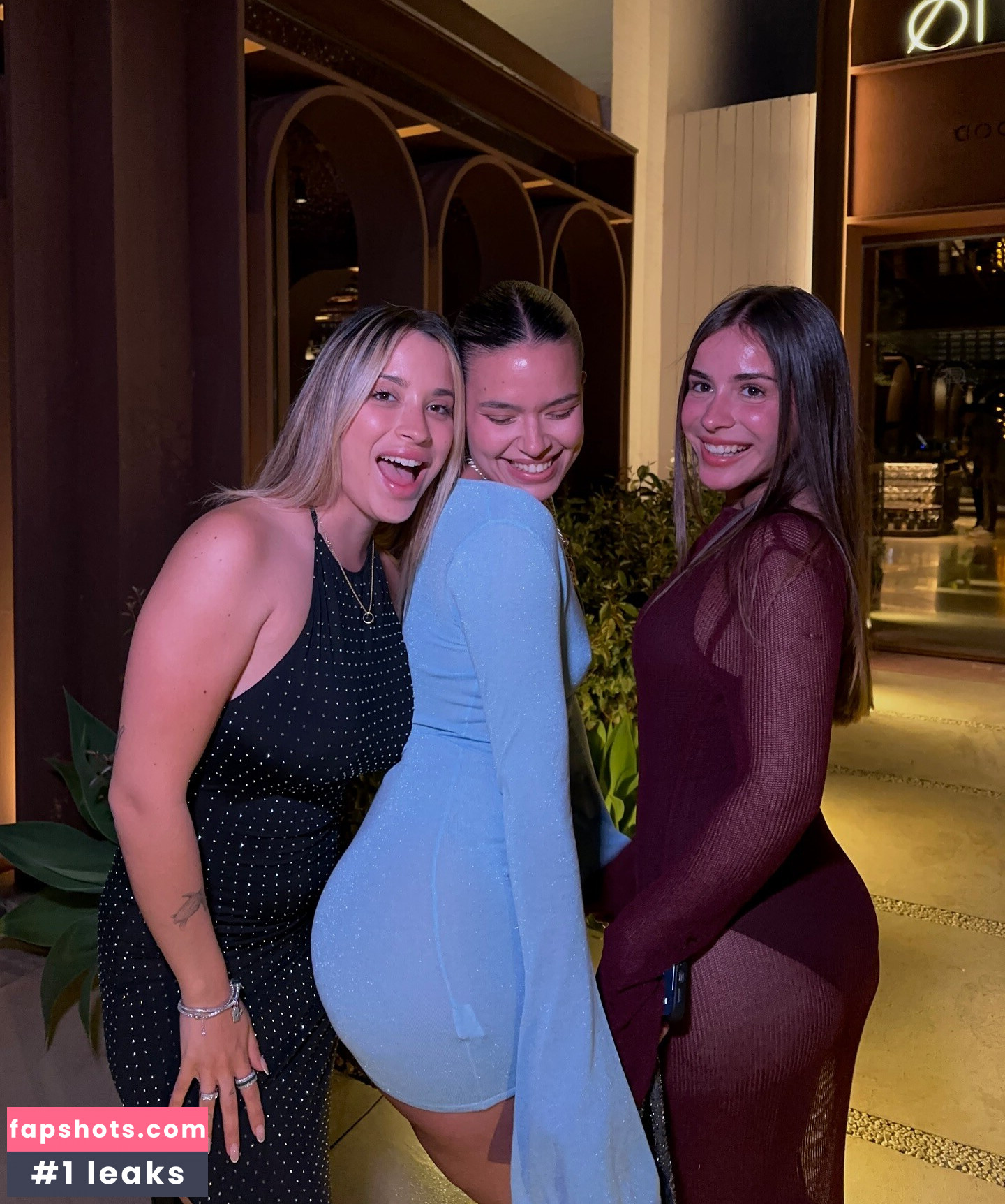 Andrea Mengual gallery photo #28