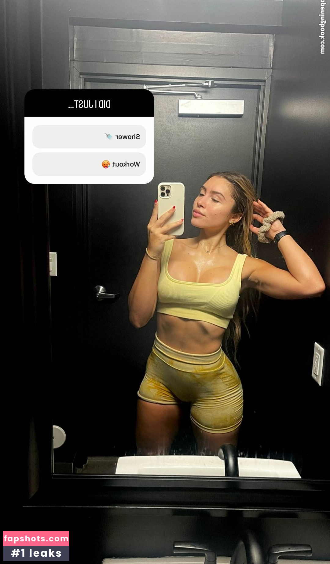 Andrea Paola Carmona gallery photo #5