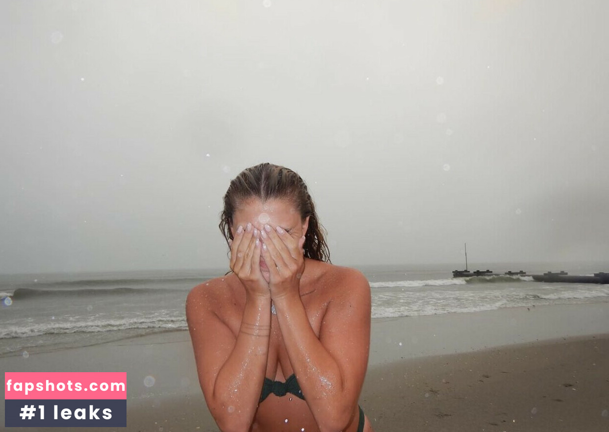 andrea.posnerrr gallery photo #5