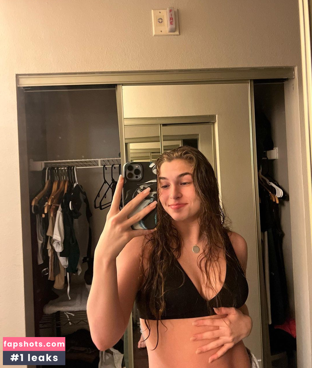 andrea.posnerrr gallery photo #8