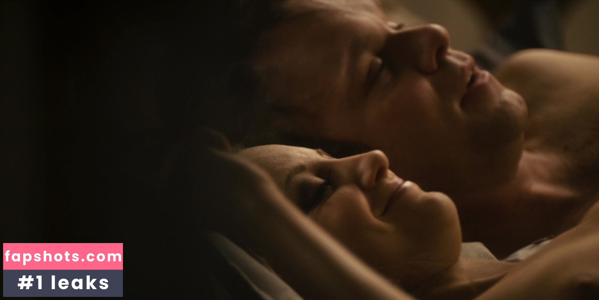 Andrea Riseborough gallery photo #15