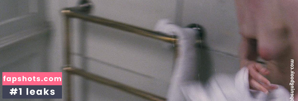 Andrea Riseborough gallery photo #20