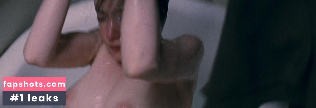 Andrea Riseborough gallery photo #22