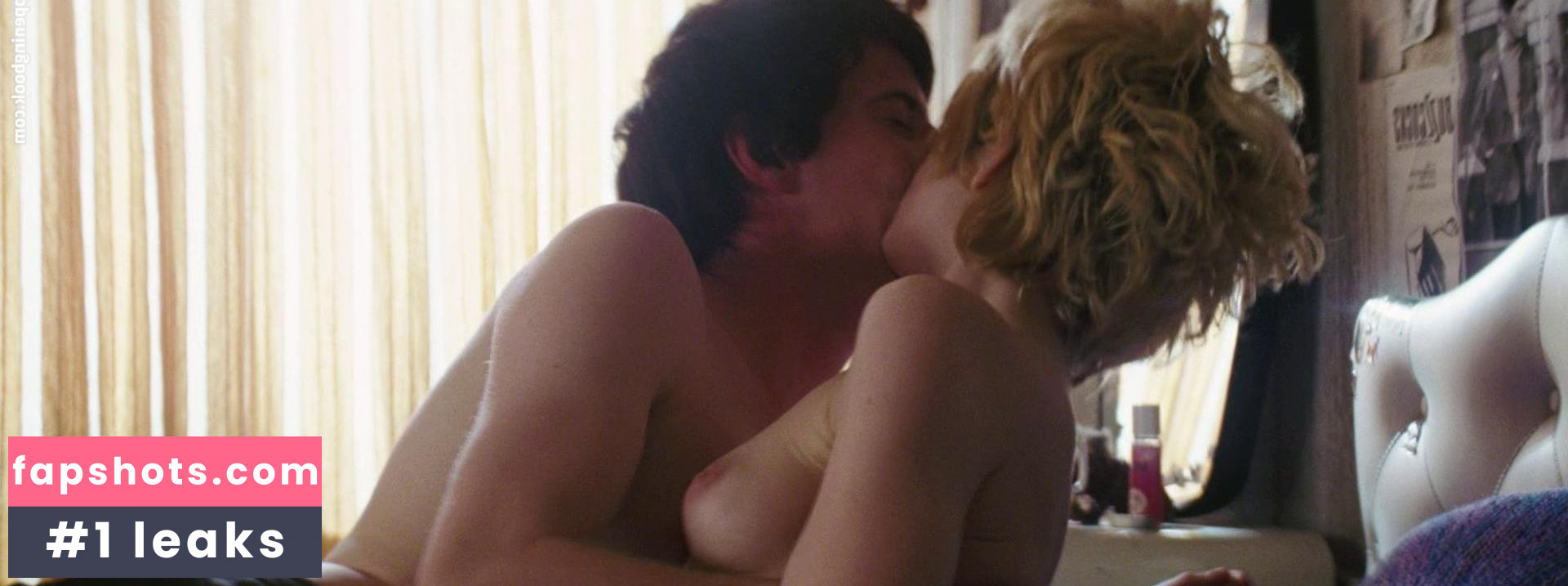 Andrea Riseborough gallery photo #32